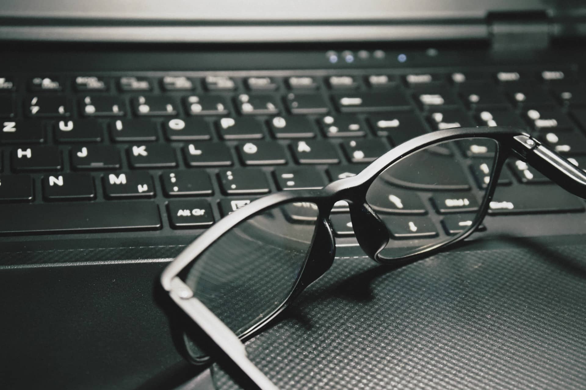 Comment devenir opticien en reconversion professionnelle ?